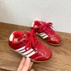 Zapatos de Entrenamiento Retro Estilo Coreano para Niños 2026 Otoño/Invierno Nuevas Llegadas Unisex Niños Superficie de Cuero Casual Versátil Deportes Zapatos de Tabla Forrest Gump