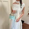 Bolso de lunares de alta gama, moderno y de nicho para mujer, nuevo bolso cuadrado pequeño versátil cruzado de moda 2026, bolso de mano tipo empanada