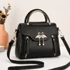 [Estilo Popular Transfronterizo] Bolso Cuadrado Pequeño para Mujer 2025 Nuevo Bolso de Hombro Cruzado de Moda Pequeño Fresco Ligero Bolso de Mano