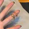 Anillo Popular de Cruz de Xiaohongshu, Diseño Retro de Apilamiento de Anillos de Alta Gama, Anillo de Lujo Ligero Microincrustado, Envío Directo