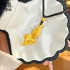 Nova Moeda Auspiciosa Gravada com Ouro de Areia Método Antigo Chinês Colar com Pingente de Carpa Peixe Grande Begônia Corrente Delicada para Clavícula