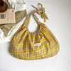 Nova Bolsa de Ombro Estilo Coreano Primavera 2026, Bolsa de Mão Elegante com Pregas de Grande Capacidade e Leve, Bolsa Xadrez Estilo College para Mulheres
