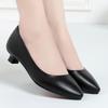 Zapatos de trabajo de cuero suave suela suave zapatos de trabajo para camarero azafata zapatos de cuero negro para mujer tacón pequeño zapatos profesionales para mujer capa simple primavera y otoño