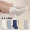 Calcetines para bebés y niños pequeños, calcetines deportivos blancos de media pantorrilla para niñas, transpirables para primavera, otoño, invierno, calcetines para bebés, calcetines blancos para niños