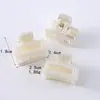 Presilha de Garra Pequena Pérola Vintage Estilo Francês para Mulheres, Presilha Tubarão da Moda com Toque de Luxo, Acessório de Cabelo Estilo Coreano e Japonês