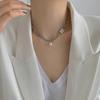 Collar Ins Hip-Hop Coreano y Japonés Nuevo Cadena para Suéter Otoño e Invierno Acero de Titanio Rectangular Letra Doble Capa Colgante de Perla