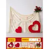 Decoración de boda, bata de mañana, fondo para fotos, escena de boda, montaje de habitación nupcial, dormitorio, decoraciones en forma de corazón y arreglos florales