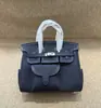 Bolso Birkin de 25 cm en Piel Cargo-Swift con Bolsillo Interior de Lona y Correa de Hombro de Puntos (M06Bk)