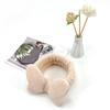 Diadema de forro polar de coral transfronteriza de Europa y Estados Unidos, diadema para el cabello con mariposa de felpa, banda para el cabello de color sólido para lavarse la cara, accesorios para el cabello para mujer al por mayor