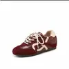 Edición Exclusiva--Zapatos de Entrenamiento Alemanes Planos con Cordones Redondos Retro para Mujer, Nuevo Modelo 2026 Zapatos Deportivos Casuales para Exteriores con Suela Blanda para Mujer