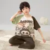Pijama de Menino 2026 Verão Manga Curta Calça Longa Algodão Puro Novo Estilo Alunos do Ensino Fundamental Meninos Desenho Animado Gola Redonda Conjunto de Roupas para Casa
