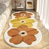 Tapete de imitação de caxemira com padrão floral fresco e formato único, uma adição luxuosa e elegante ao seu quarto, perfeito como um tapete longo e macio ao lado da cama ou tatame.