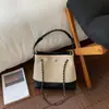 Bolsa Saco de Corrente Acolchoada Estilo Chanel de Luxo, Bolsa Saco de Ombro de Alta Qualidade Tendência e Fashion, Bolsa Transversal Versátil e Estilosa