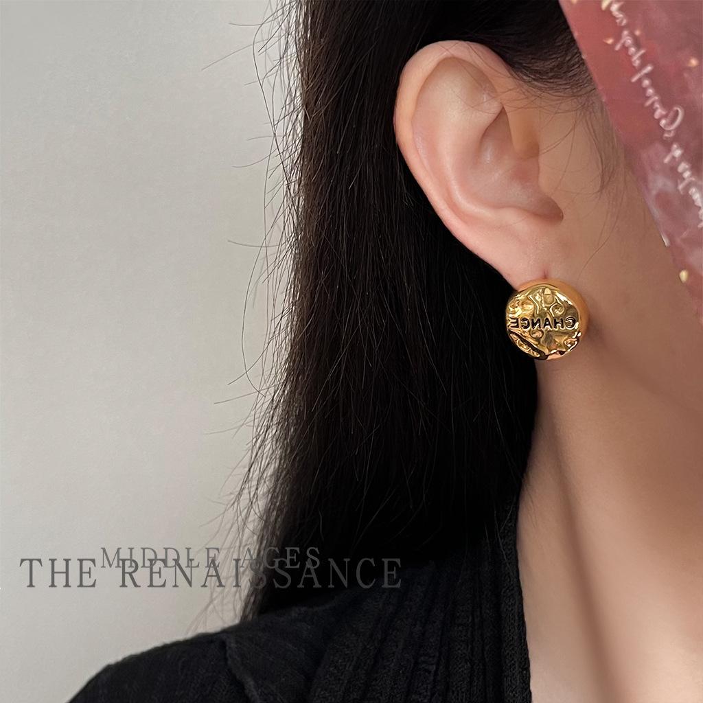 云谷模特_0018_logo云谷模特水印 拷贝 18.jpg