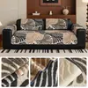 1 pieza Almohadilla de sofá de franela acolchada con diseño de cuadrícula minimalista, Antideslizante y resistente al desgaste, Lavable a máquina y a mano, Protector de muebles apto para mascotas, Funda universal para sofá se adapta a sofás de 1/2/3/4 plazas, Adecuado para escenas interiores como sala de estar y dormitorio