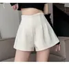 Pantalones cortos de mujer de alta calidad para otoño e invierno 2026, nuevos, de cintura alta, adelgazantes, de pana, pierna ancha, corte bootcut para usar como prenda exterior