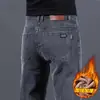Jeans grossos com forro de fleece de alta qualidade para o inverno masculino, calças casuais de negócios quentes, retas e justas para outono e inverno