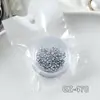 Nueva joyería para uñas con pequeñas piedras chapadas en oro y plata irregulares que resalta la textura reflectante, gorro con cuentas esmeriladas, accesorios de bricolaje
