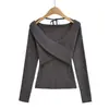 2561-25 Outono Novo Estilo Francês Puro Desejo Estilo Sexy Cruzado Decote V Halter Manga Longa Slim-Fit Malha Top