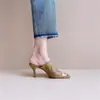 Sandálias de Salto Agulha Macias de Pele de Ovelha Estilo Novo 2024 para Mulheres, Sandálias Elegantes de Salto Alto com Bico Quadrado e Aberto Estilo Coreano para Uso Externo