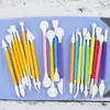 Juego de 8 piezas grupo de tallado pluma para pastel pluma de tallado para pastel decoración de pastel de fondant plástico pluma de tallado herramienta de repostería traje