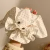 Scrunchie de Bufanda Cuadrada Blanca con Lunares Suaves Estilo Coreano para Mujer, Accesorio Versátil para el Cabello Estilo Perezoso, Goma de Pelo Cuadrada Oversize, Modelo Nuevo