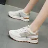 Zapatillas Blancas para Mujer 2026 Nuevas Populares Primavera Antideslizantes Deportivas Casuales Cómodas Versátiles Suela Blanda Retro Zapatos Forrest Gump