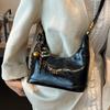 Bolsa Feminina Estilo Coreano 2025 Nova Bolsa de Ombro Cruzado Simples Nicho Moda Versátil Retro Bolsa de Mão Bolsa Dumpling