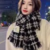 Cachecol Xadrez Vermelho de Natal para Mulheres no Outono e Inverno Estilo Coreano Imitação de Caxemira Luxo Acessível Alta Qualidade Cachecol Xale Quente