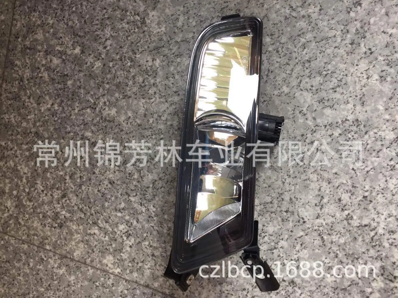 15CRV雾灯1.jpg