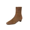 Botas Emagrecedoras Estilo Coreano Botas Femininas de Veludo Stretch Outono Inverno Novo Bico Quadrado Zíper Lateral Salto Médio Cor Sólida Botas Únicas Botas Stretch para Tornozelo