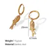 Pendientes de joyería de acero inoxidable europeos y americanos incrustados con pendientes de perlas de circón Pendientes europeos y americanos de retención de color Perlas de agua dulce para mujer