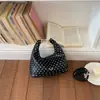 Bolsa Feminina Nova Primavera/Verão 2026 Transfronteiriça, Exquisita e Moderna, Bolsa de Moda de Alto Padrão, Bolsa de Ombro Cruzado Formato Bolinho