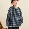 Camisa Xadrez Tingida em Fio Estilo Americano para Meninos Wulibu, Suave para Primavera e Outono, Amiga da Pele, Respirável, Versátil, Top Casual