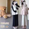 Vestido de maternidad para otoño de 2026, nuevo conjunto de dos piezas estilo Hepburn francés de punto, chaleco y falda larga para primavera y otoño