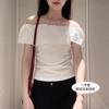 Camiseta Blanca de Manga Corta con un Hombro Descubierto para Mujer en Verano, Hombros al Descubierto, Corte Ajustado, Impresionante, Top Francés con Volantes en la Cintura