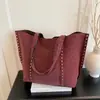 Bolsa Transfronteiriça Nova com Estampa de Leopardo, Bolsa Tote de Grande Capacidade, Bolsa de Mão/Ombro de Moda de Luxo com Rebites, Bolsa Retro de Axila