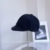 Gorra Retro de Lana de Color Puro Simple 2025 para Mujer en Otoño e Invierno Sombrero de Equitación Cálido y Frío con Elegante y Moderno Sombrero Octagonal