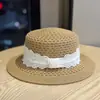 Sombrero de Paja de Encaje Francés de Copa Plana 2026 para Mujer, Sombrero Retro Elegante Estilo Hepburn, Sombrero de Protección Solar para Vacaciones en la Playa para Mujer