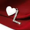 Accesorios de Colgante de Letra Inglesa Incrustada con Diamantes Europeos y Americanos Regalos Conmemorativos Personalizados Creativos Accesorios de Colgante DIY de Aleación Joyería