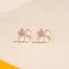 Pendientes de Plata Pura S999 de Trébol de Cuatro Hojas para Mujer, Estilo de Lujo Ligero de Nicho de Gama Alta, Pendientes de Trébol de la Suerte con Circonita, Joyería para Orejas de Aguja de Plata