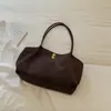 Bolso retro de moda para mujer de gran capacidad, nuevo bolso de hombro elegante para el otoño de 2026, bolso tote para el trabajo y el día a día con un diseño único