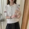 Camisa polo de punto de algodón puro estilo coreano con cuello, mangas dobles a rayas de colores, top de manga corta para mujer, venta al por mayor del fabricante, nuevo de verano