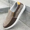 Sapatos de Tecido Old Beijing Masculinos, Sapatos Casuais de Lona Respiráveis e Resistentes ao Desgaste, Sapatos Slip-On Bicolor com Bico Redondo e Solado Plano