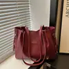 Bolso de Axila de Gran Capacidad, Moderno y Sencillo, Nuevo Estilo Primavera 2026, Bolso de Hombro Personalizado, Bolso Tote de Viaje Elegante y Moderno