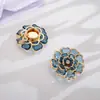 Accesorio único y creativo para manualidades: alfiler de solapa de camelia acrílico, accesorio decorativo versátil para puños de camisa