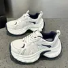 Estilo Coreano Super Quente Respirável Tênis Pai Feminino 2026 Novo Estilo Mais Vendido Moda Sola Grossa Aumenta Altura Esportivo Casual