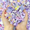 Jin Mix Desenho Animado Brilhante Acessórios de Joalheria DIY Cola Creme Resina Pequenos Acessórios Orifício para Presilha Material Fivela de Sapato