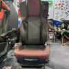 Processamento e Personalização de Assentos de Aviação Jiefang J6P, Assentos Shandeka, Assentos com Airbag, Assentos de Cabine