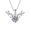 Collar de Plata de Ley S925 Moissanita Color D Ocho Corazones y Ocho Flechas Cabeza de Ciervo Un Ciervo Te Tiene Diseño Moderno Regalo de San Valentín
